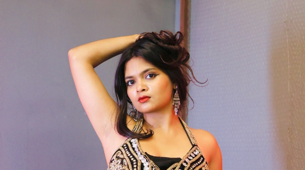 Saiba Metange (Sahiba Metange): Bio, Age, Height, Net Worth & Facts 1 Saiba Metange (Sahiba Metange)